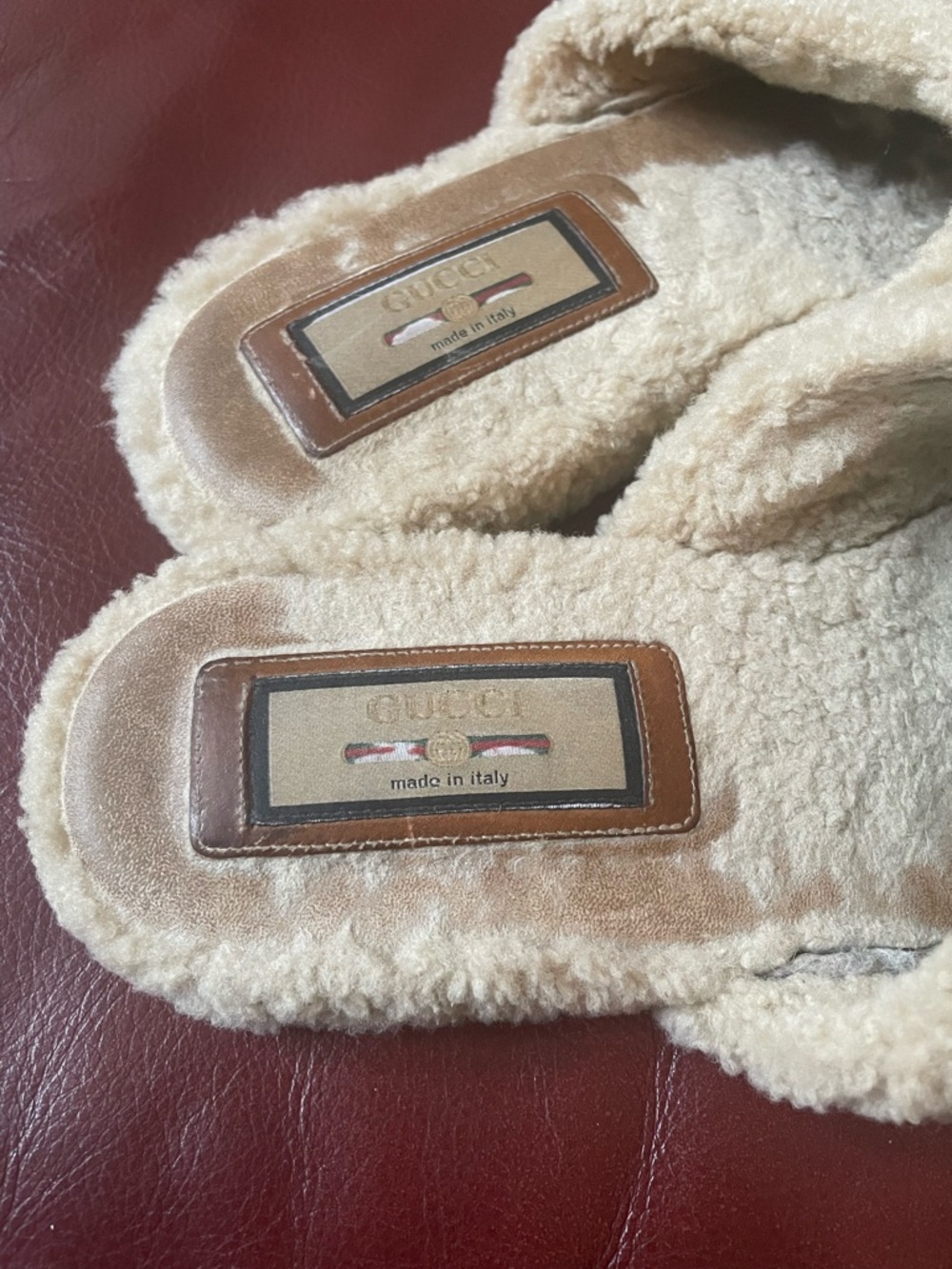 Gucci Beige Shearling Logo Slide Shearling Slippers, Size 38 - Picture 8 of 11